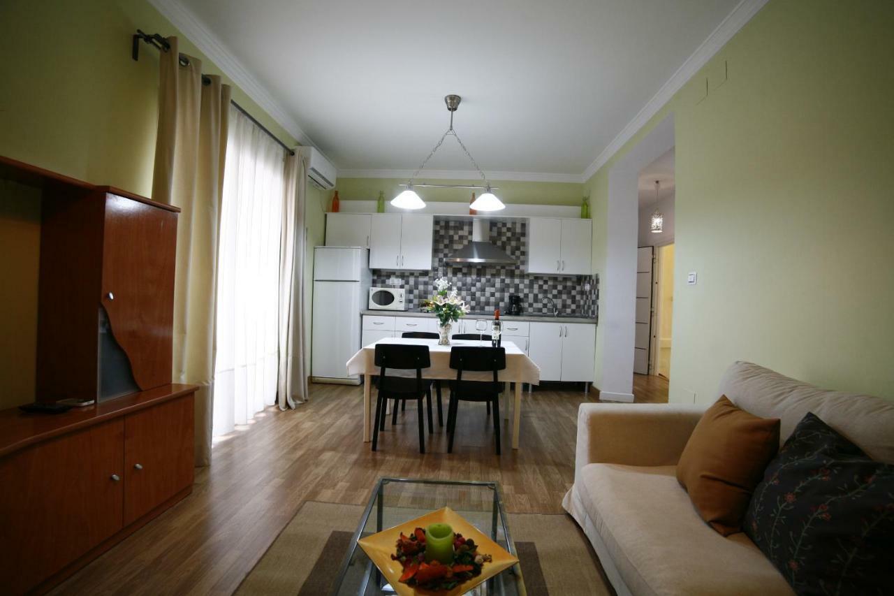 Apartament Victoria De Alba House Malaga Zewnętrze zdjęcie