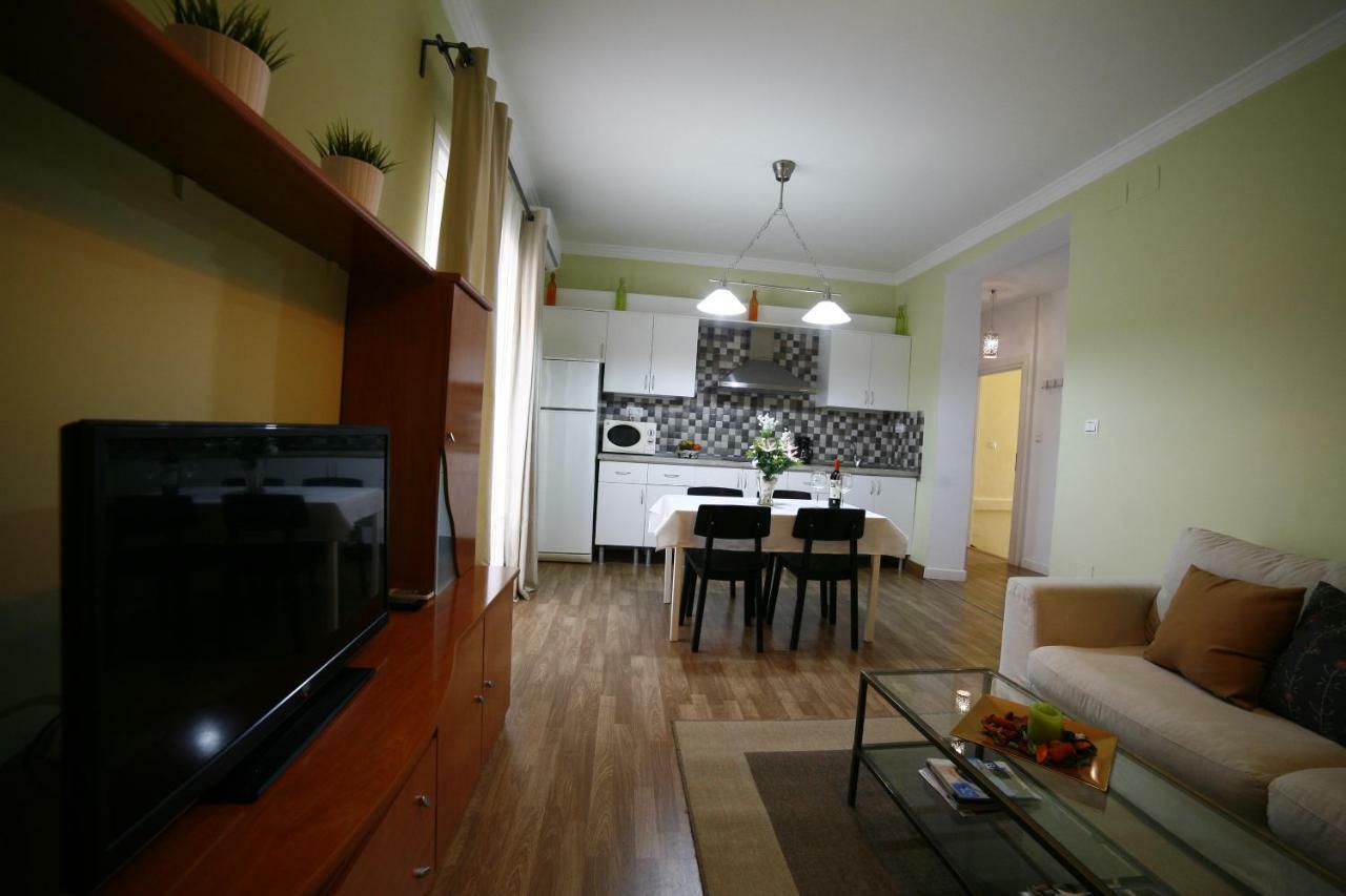 Apartament Victoria De Alba House Malaga Zewnętrze zdjęcie